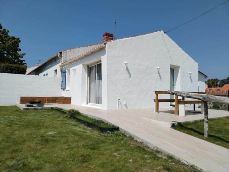 Holiday home L'echo Des Vagues Maison Pour 2 A 500m De La Barbatre